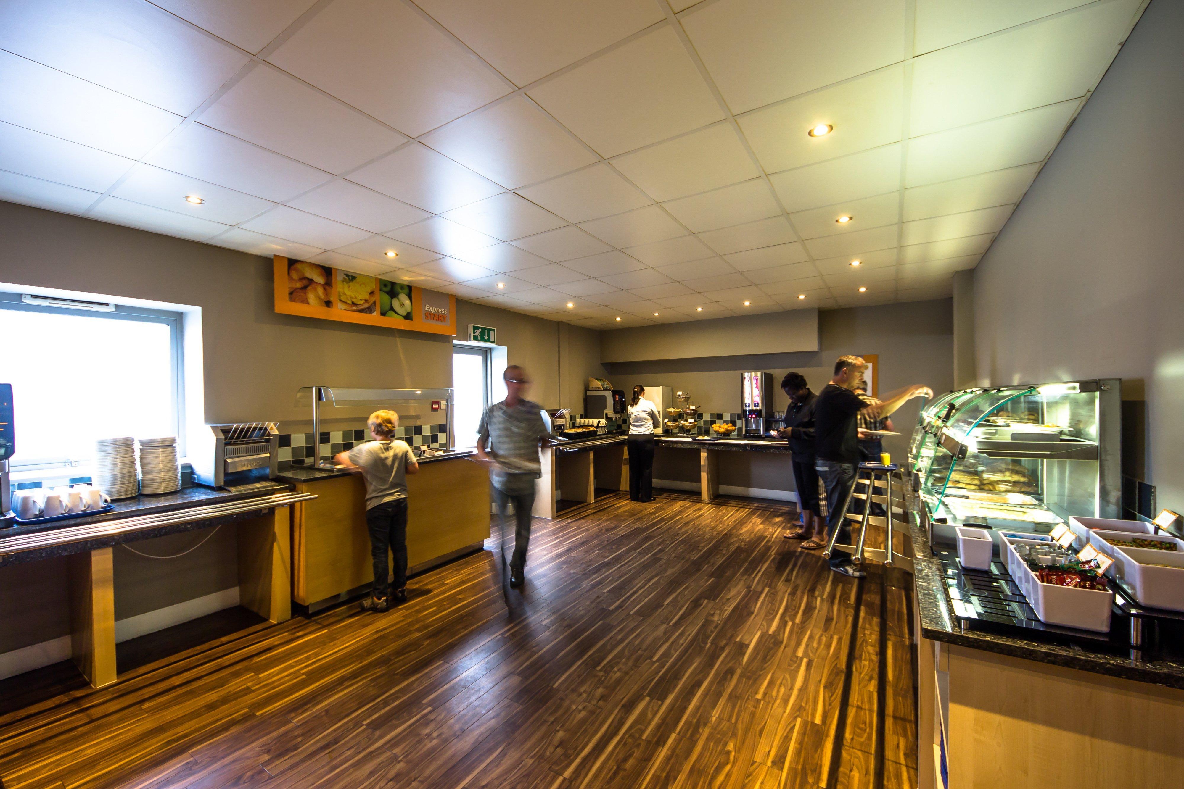 Express Royal Docks By Ihg 3* Londra